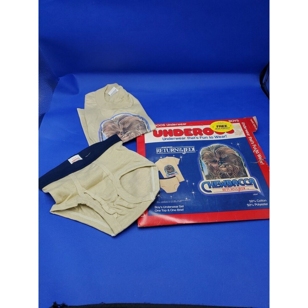 VINTAGE 1982 CHEWBACCA Star Wars UNDEROOS BOYS SZ 2-4 NOS Opened Pkg